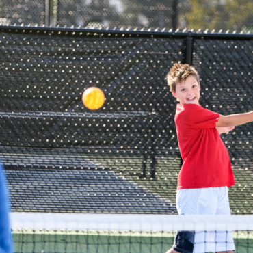 3 Fundamental Serving Tips For Pickleball Beginners