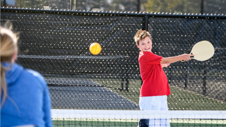 3 Fundamental Serving Tips For Pickleball Beginners